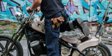 Raw Denim: khi sự từng trải khắc họa lên chiếc quần jeans
