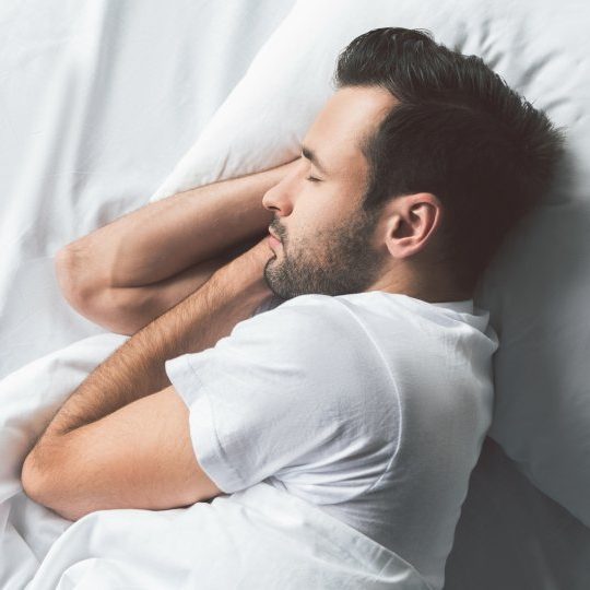 Thức giấc không ngủ lại được, và đây là cách để bạn ngủ lại ngay lập tức