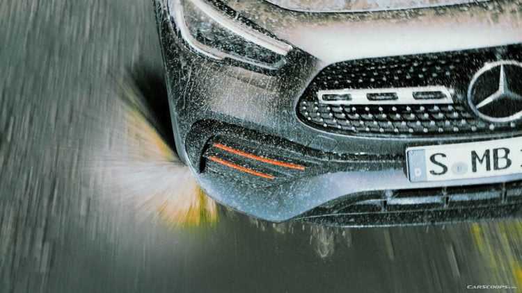 Mercedes-Benz tung teaser "nhá hàng" GLA 2020 trước thềm ra mắt