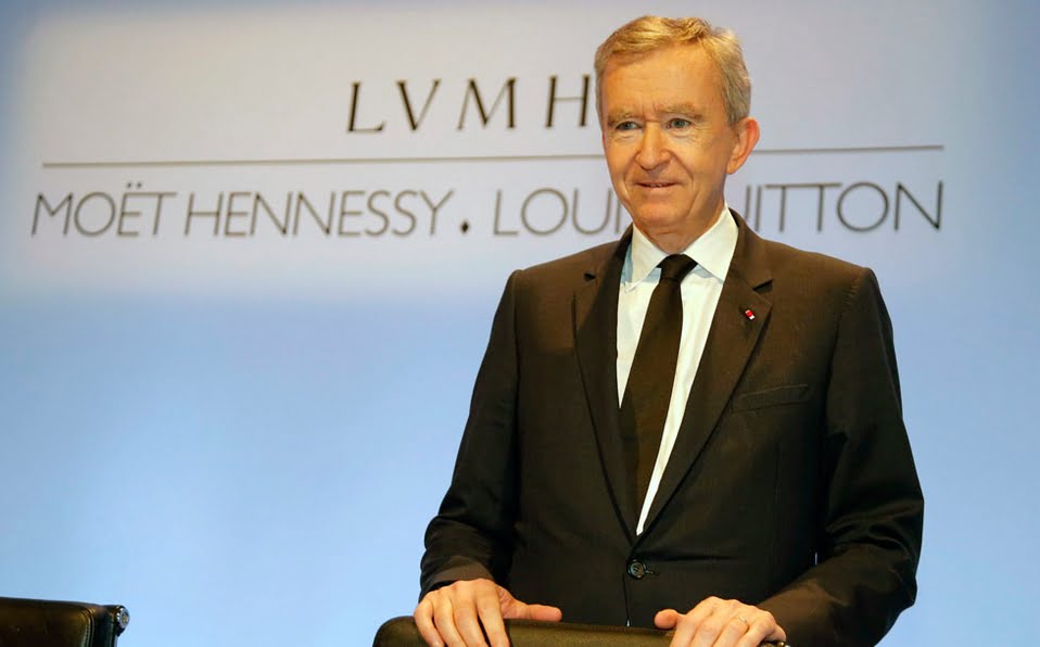 Bernard Arnault, chủ tịch tập đoàn LVMH, sở hữu Louis Vuitton, Christian Dior...