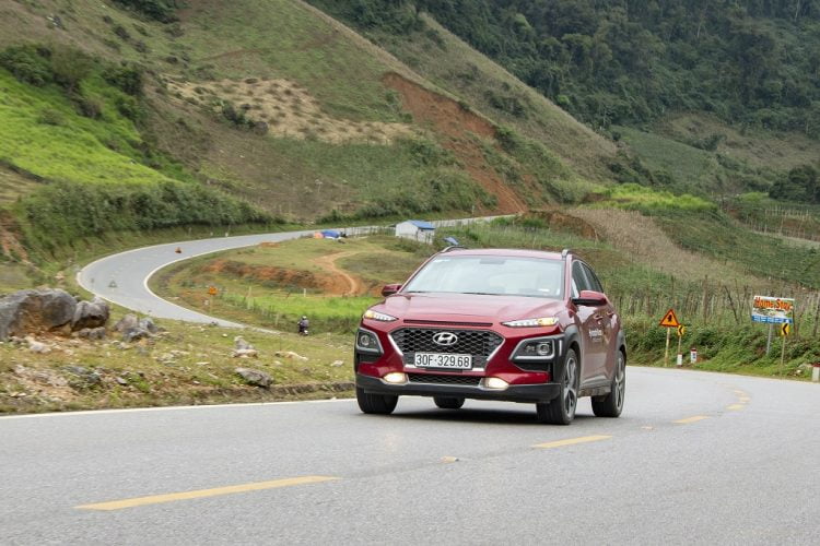 Hyundai Kona vượt mặt Ford EcoSport thành xe SUV đô thị bán chạy nhất năm 2019