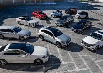 Vượt mặt BMW, Mercedes giữ vững danh hiệu "vua doanh số" xe sang toàn cầu năm thứ 9 liên tiếp