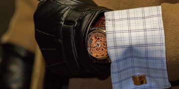 Bảo quản đồng hồ