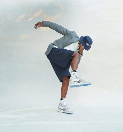 Air Jordan 1 High OG Dior Sneaker phiên bản giới hạn