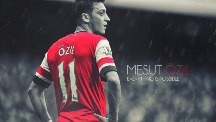 Mesut-Ozil-so-10-co-dien