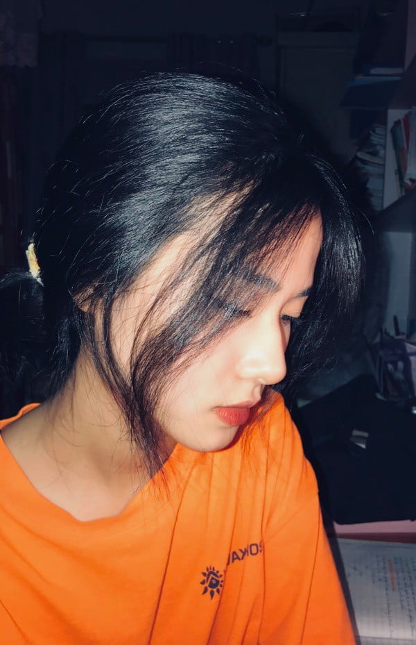 Hot girl Nguyễn Linh Anh