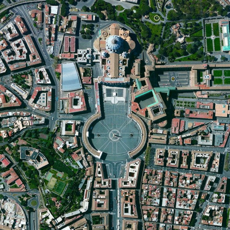 Quảng trường Piazza San Pietro (Vatican City)