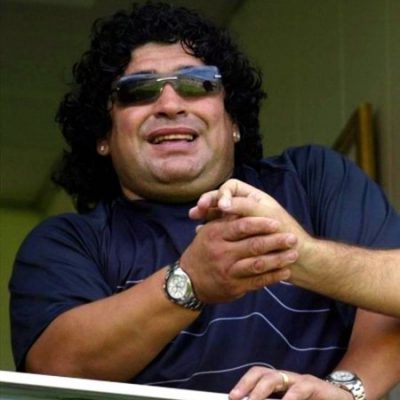double-wristing-Diego-Maradona-Rolex-Daytona-Watches