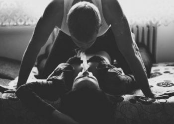 hut thuoc sau khi quan he