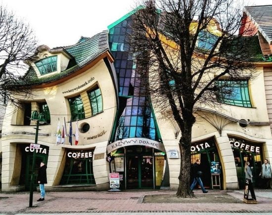Tòa nhà ảo giác Krzywy Domek – Sopot, Ba Lan