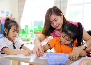 Trẻ Tây học khác gì Trẻ Ta (1)