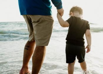 cach nuoi con cua nguoi nuoc ngoai