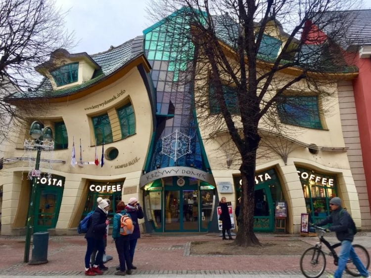 7 công trình kiến trúc độc đáo và kỳ lạ nhất Thế giới