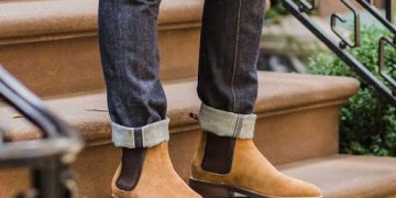 cach phoi quan jeans va boots nam