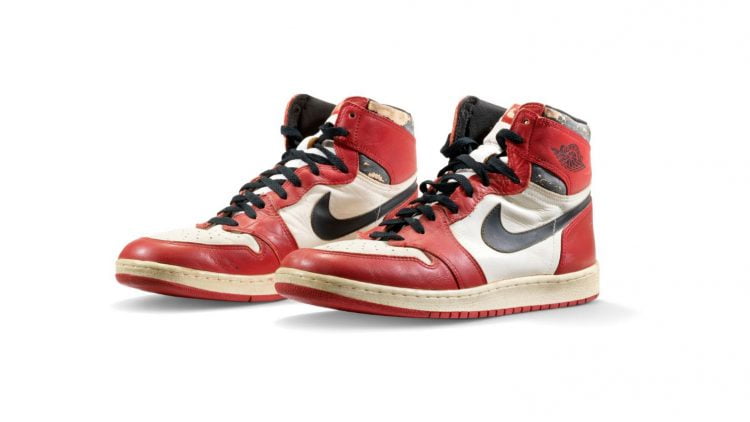 sneakers là giày gì