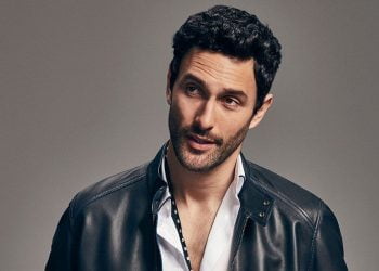 4 cái chân của đàn ông