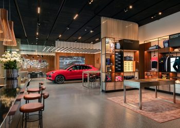 Porsche Studio Hà Nội