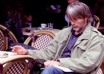 chồng cũ của mẹ