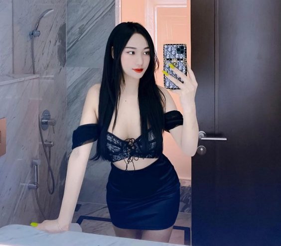 Dạ Thảo - Hot girl tai thỏ sexy lừng danh trên mạng xã hội