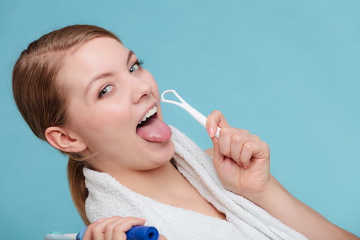 lợi ích của việc cạo lưỡi