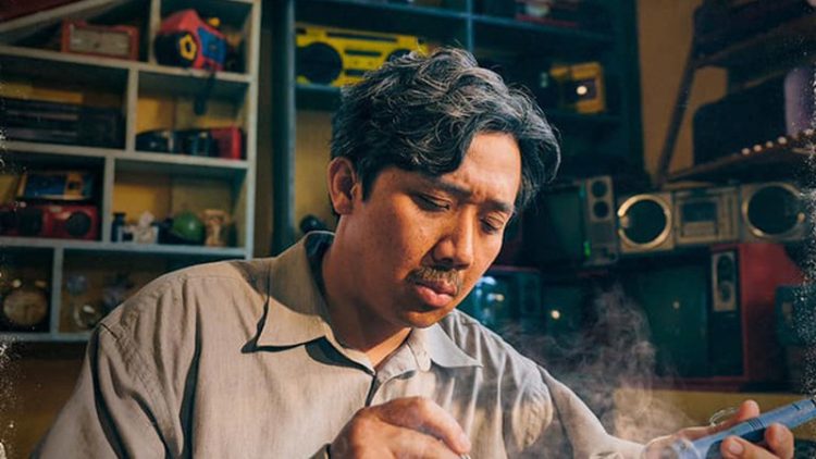 review phim bố quà trấn thành