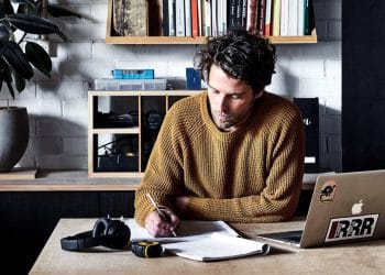 làm việc mình thích có nên không