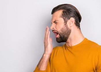 nguyên nhân bị hôi miệng
