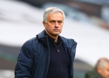 vì sao mourinho bị sa thải