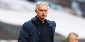 vì sao mourinho bị sa thải