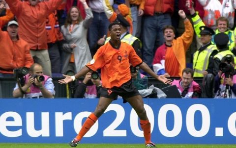 Hà Lan là đội tuyển ghi nhiều bàn nhất trong một trận đấu tại Euro