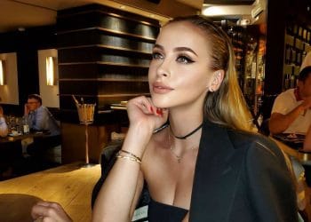 Con gái tỷ phú Nga