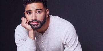 Người mẫu chuyển giới nam