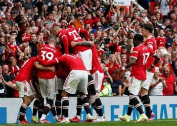 Kế hoạch ứng phó với Covid-19 của chính phủ Anh