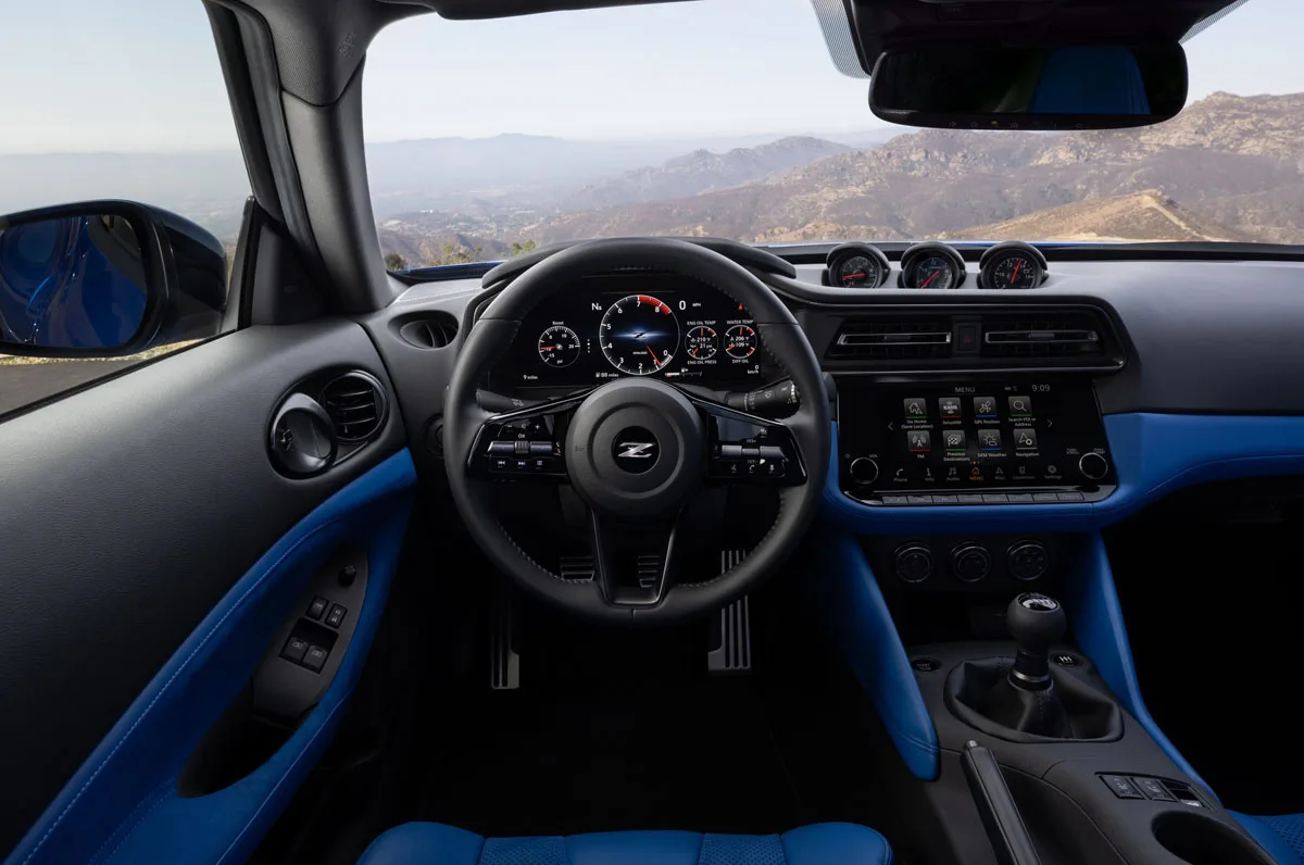 Nissan Z 2023 Couype