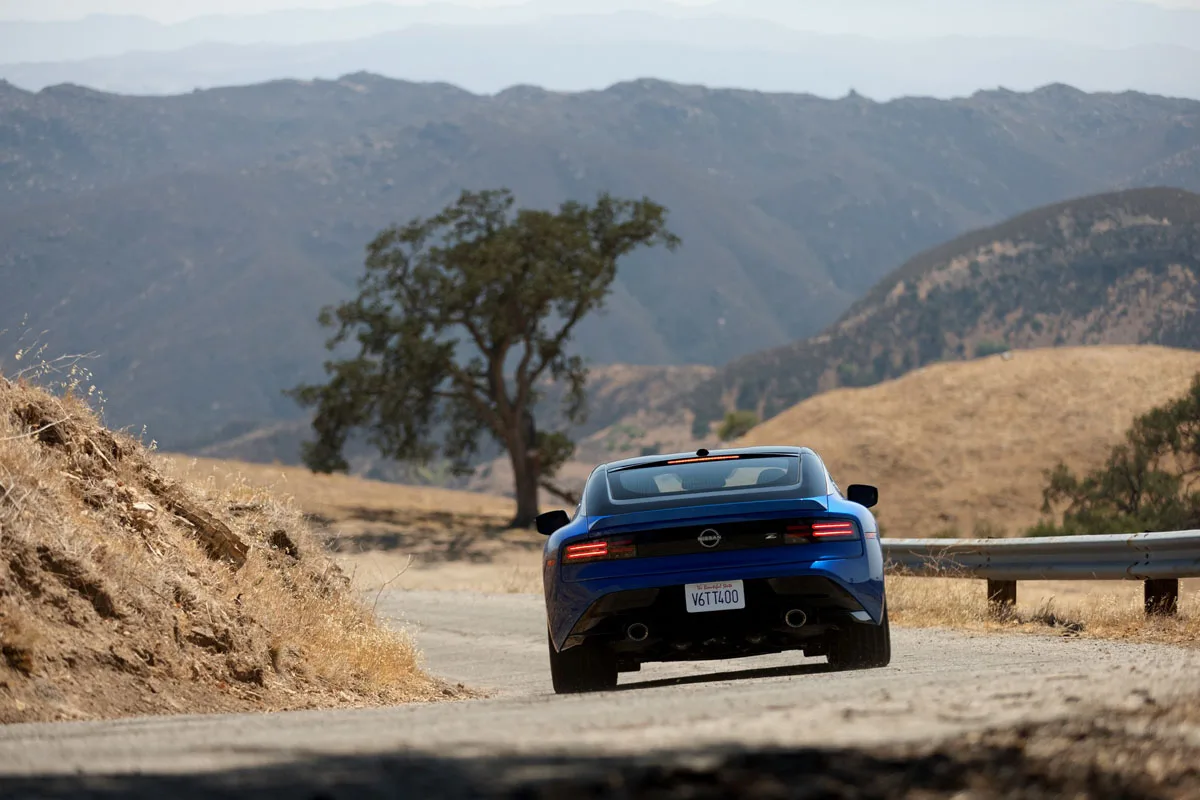 Nissan Z 2023 Couype