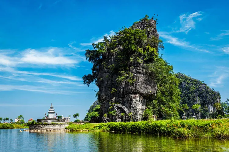 Tam Cốc - Bích Động