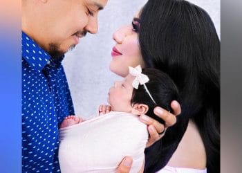 Tôi có 2 thiên thần trong đời, một đang ở trên thiên đường, và một trong vòng tay mình