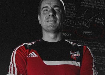 phân tích dữ liệu trong bóng đá