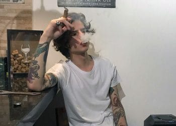 tự nhiên thấy chán đời