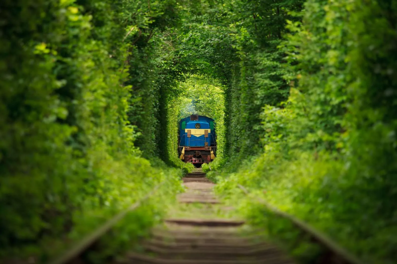 Đường hầm tình yêu ở Ukraina