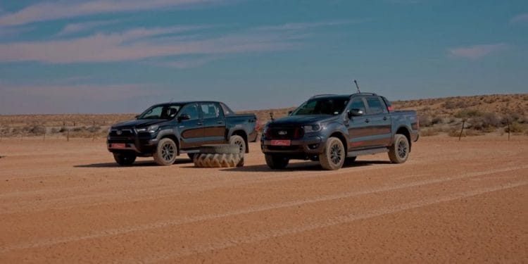 Ford Ranger và Toyota Hilux