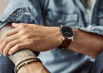 đồng hồ cơ hay đồng hồ pin