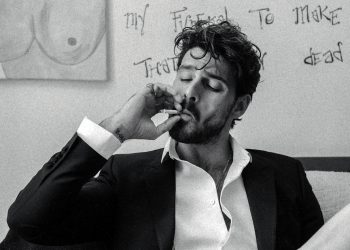 đời là bể sướng