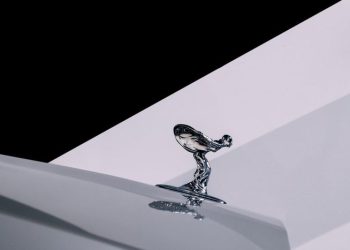 Biểu tượng Spirit of Ecstasy mới của Rolls-Royce