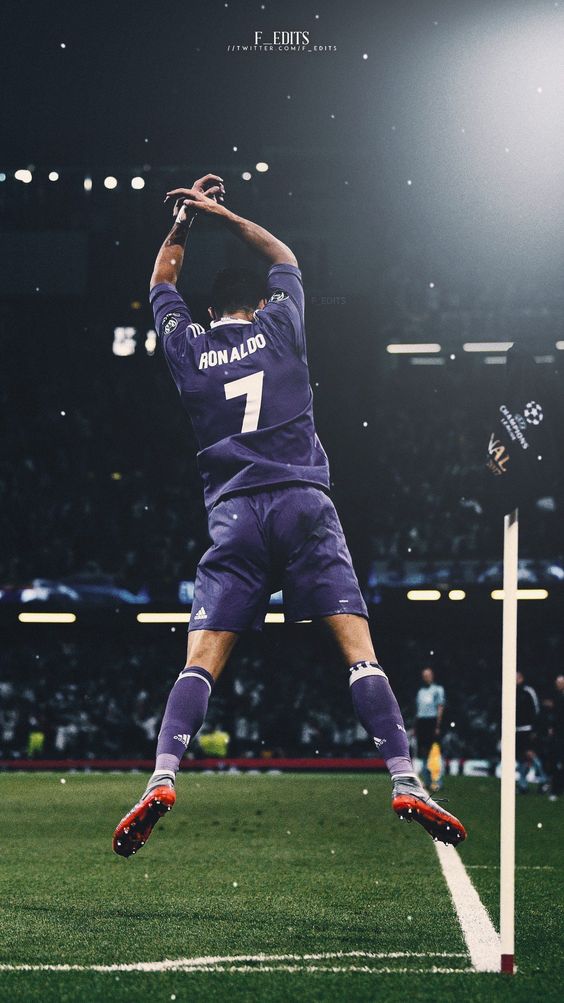 Ảnh Ronaldo ăn mừng bàn thắng