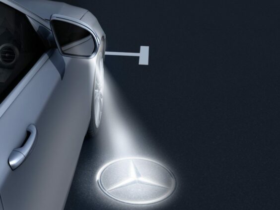 Mercedes-Benz C-Class thế hệ mới chính thức ra mắt