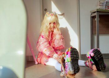 Ghen Vì Yêu Lyrics Lena