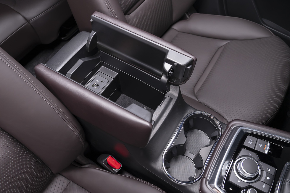 Mazda CX-8 2022 nội thất