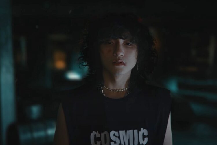 Vì sao Sơn Tùng M-TP bị phạt