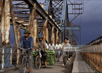 Cầu Long Biên 1992